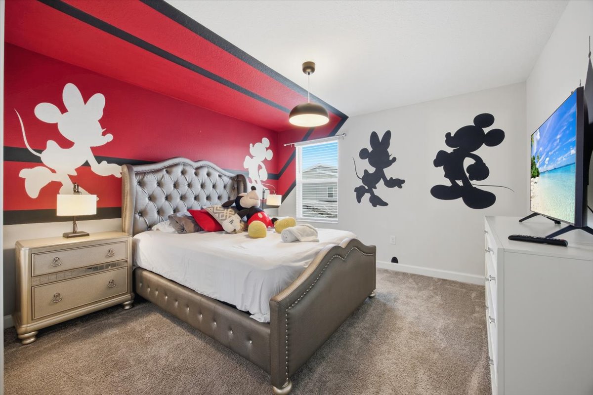 Mickey & Minnie themed bedroom